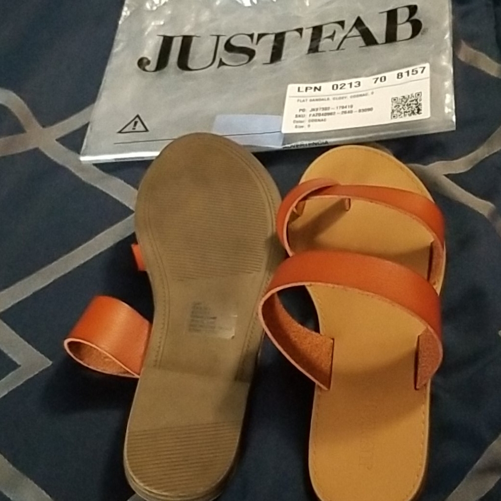 Women's Flat Sandals-Brand New